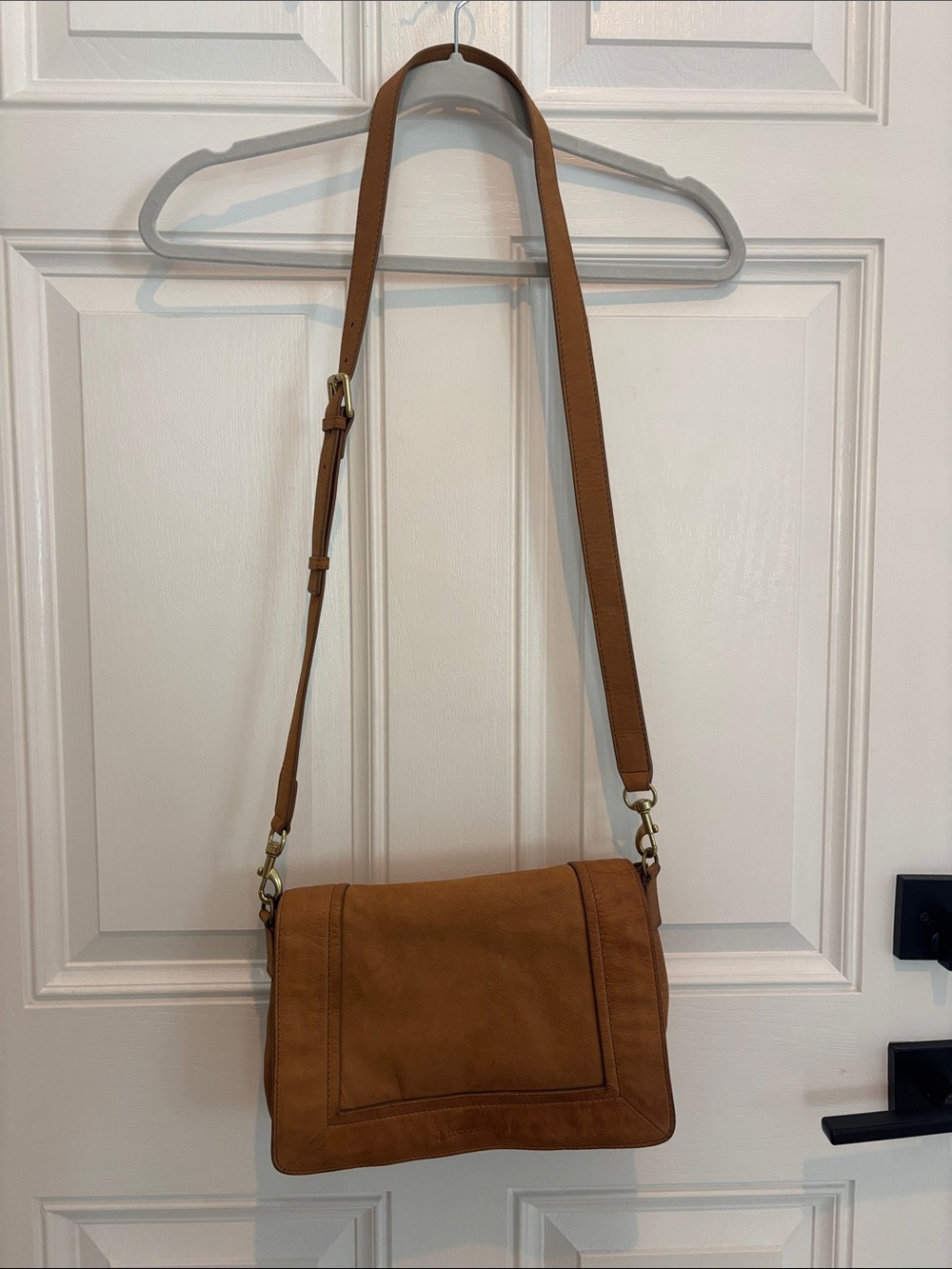 Lucky Brand Tan Hobo Purse Soft Leather Crossbody Shoulder Bag vintage 8x11”